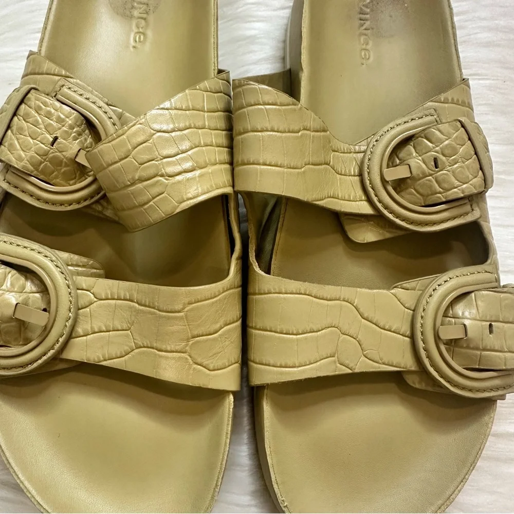 Vince Glyn Croc Leather Barley Beige Slide Sandals Buckle Size 10